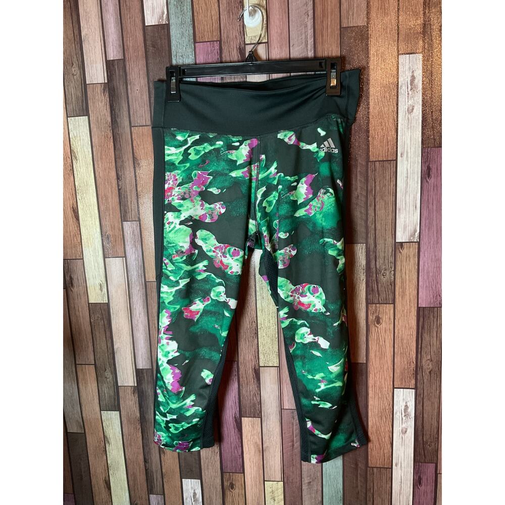 Adidas Climalite Cropped Leggings Green, Purple, and White Camo-Style Floral Med